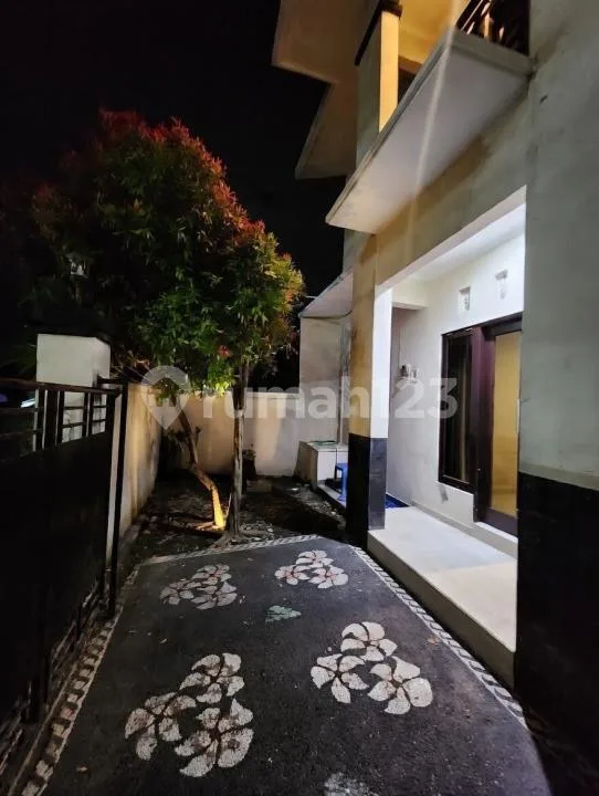 Rumah 2 Lantai 4 Kamar Strategis di Jalan Cargo Permai Denpasar - Image 4 of 4