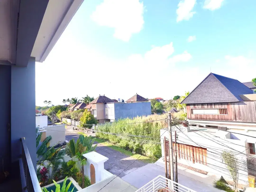 Dijual Rumah 3 Lantai di Dewi Saraswati, Seminyak Bali - Image 10 of 10