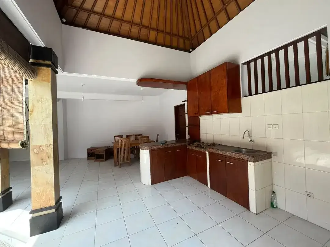 Semi-Furnished 2-Bedroom Villa For Rent In Umalas - Image 6 of 10