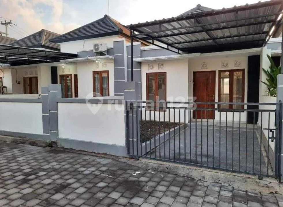 Rumah Baru 2 Lantai, Lokasi Strategis di Nusa Dua - Image 4 of 4