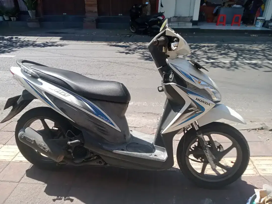 Honda Vario fi thn 2015 cash. Bali dharma motor - Image 3 of 3