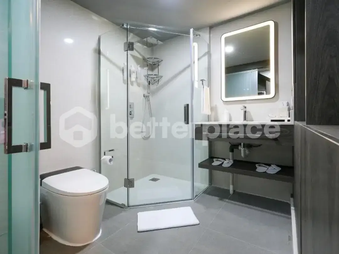 Refined Beachside Living in Canggu – Fully Furnished Designer 1-Bed Apartment with Exceptional Investment Potential - Image 10 of 10