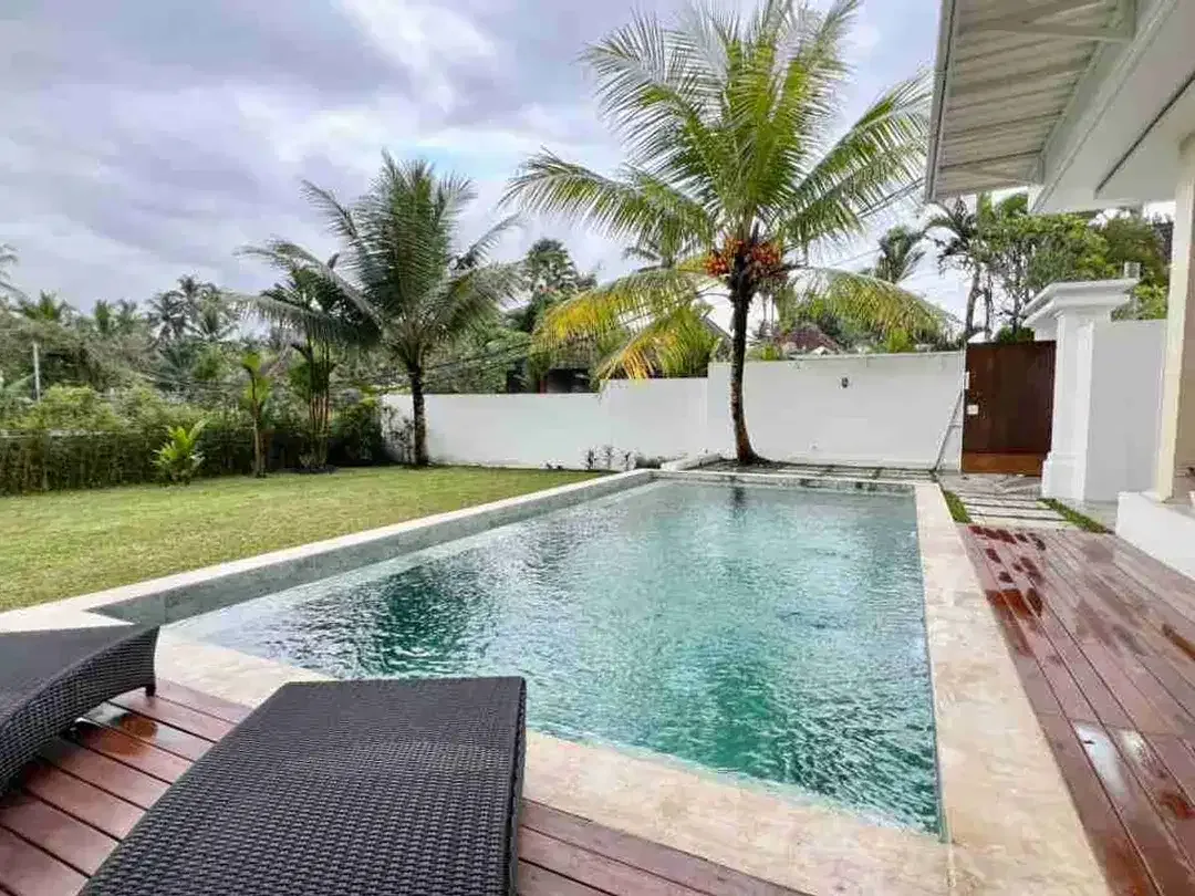 Dijual villa lantai 2 dengan view sawah  lokasi area ubud gianyar
Lingkungan villa./restoran/cafe
10 menit ke central ubud - Image 3 of 9
