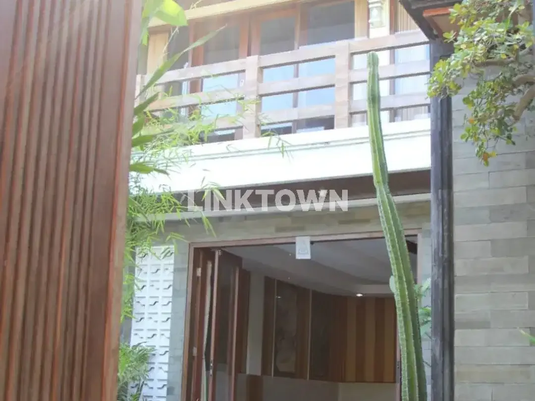 Villa Tahunan Bulanan Harian Bali Full Furnish - Image 1 of 10