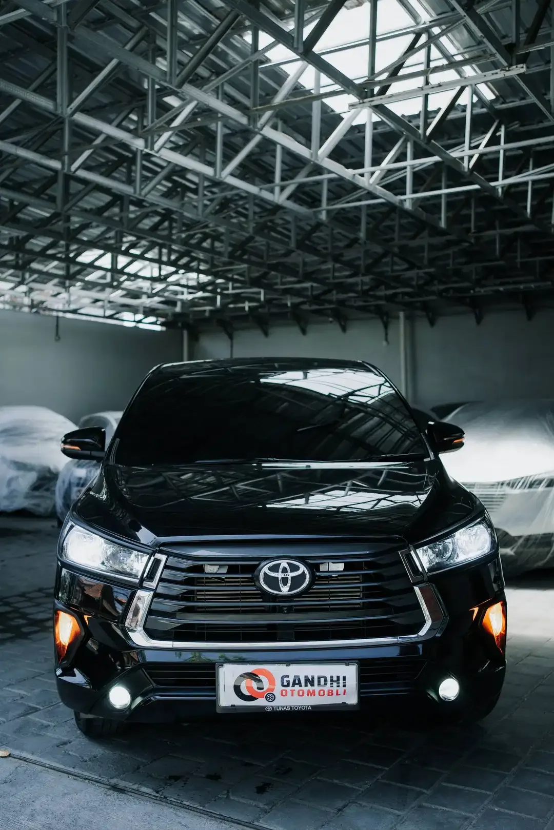 TOYOTA INNOVA G MATIC 2.4 DIESEL AT 2025 - Image 2 of 10