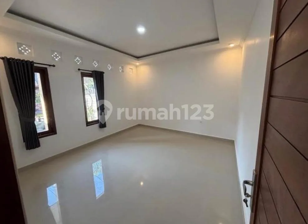 K898 Sewa Rumah Jalan Bucu Kerobokan Kuta Badung Bali Dekat Seminyak Denpasar Canggu Daung 3 Bedrooms - Image 3 of 4