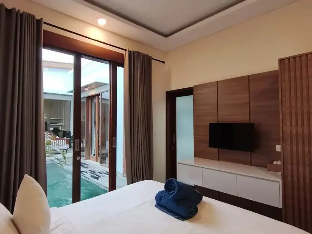 VILLA FOR RENT – LOHTUNDUH, UBUD, GIANYAR - Image 2 of 9