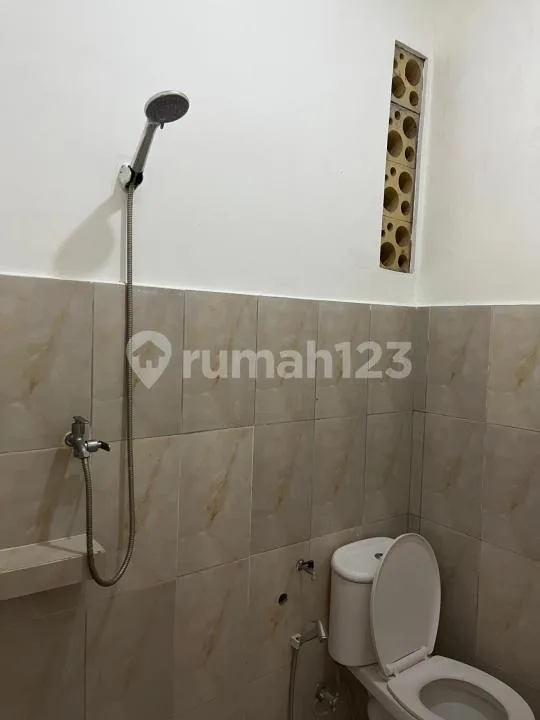 Di Kontrakan Rumah 3 Kamar - Image 4 of 4