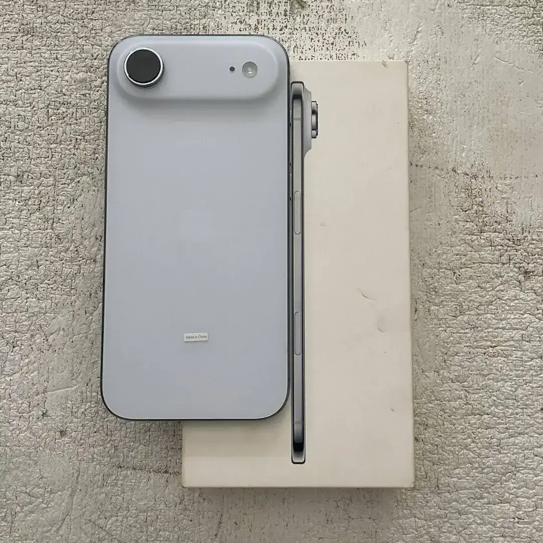 iPhone 17 Air iBox PA/A Warna Sky Blue 256GB - Image 3 of 4