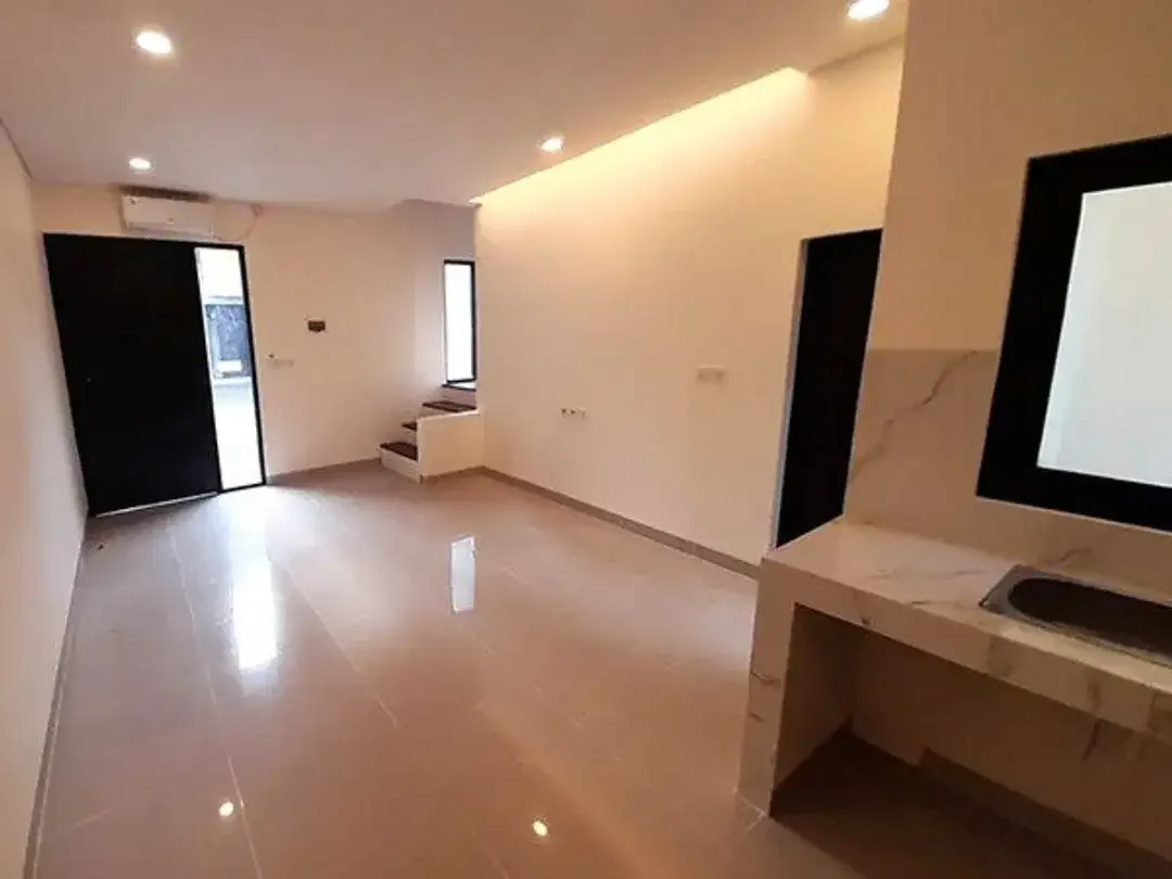 AMS-022.AND  Dijual 1 unit Modern Minimalis Townhouse Brand New Eksklusif di Padangsambian - Denpasar Barat - Image 3 of 10