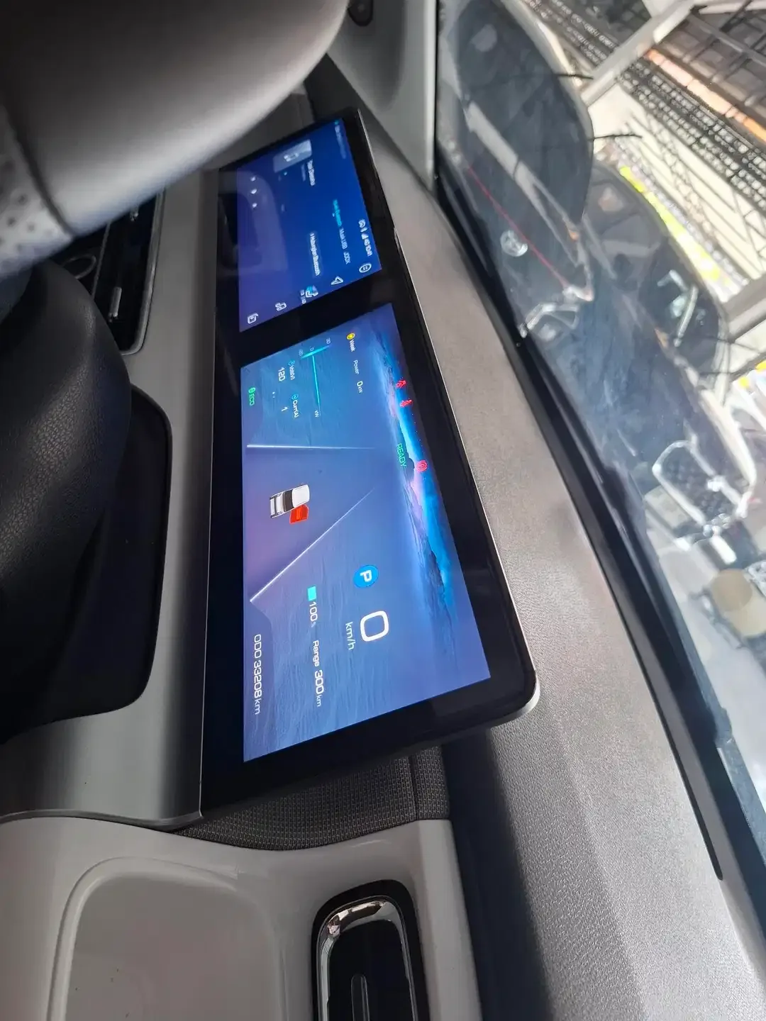Wuling Air EV Long range - Image 6 of 6