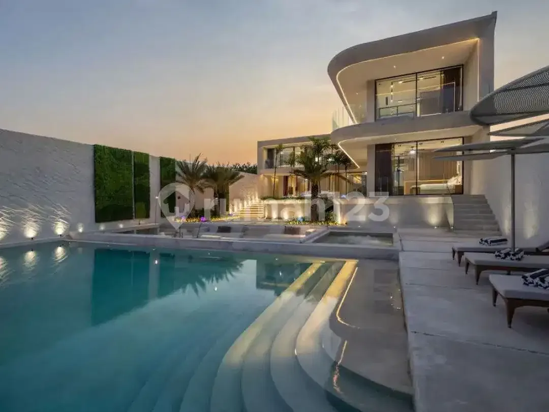 For Sale Luxury Villa With Ocean And Sunset View At Pecatu - Image 1 of 10