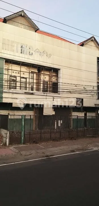 Dijual Ruko Premium 3 Lantai - Raya By Pass Ngurah Rai, Denpasarruko Strategis di Kawasan Komersial Utama By Pass Ngurah Rai, dengan Visibilitas Tinggi dan Akses Mudah. Sangat Ideal untuk Berbagai - Image 2 of 4