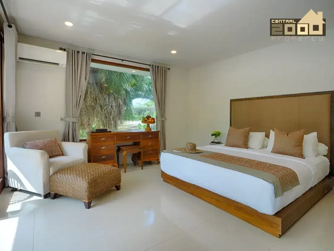 Tropical 3 Bedroom Villa in Nyanyi Beach Area - Image 5 of 10