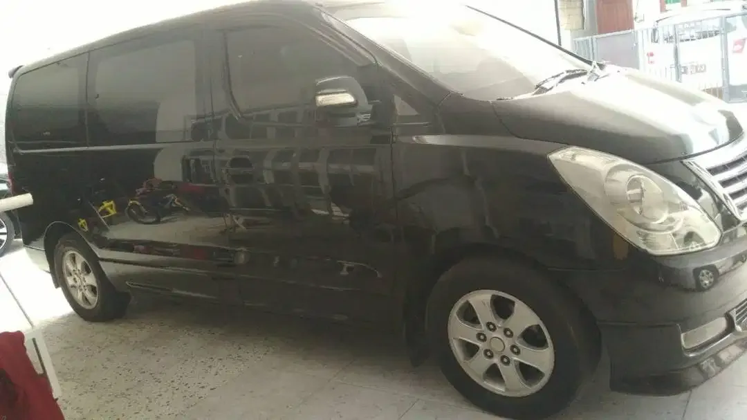 Di jual Hyundai H-1 , diesel, automatic , CRDI, tahun 2012 - Image 4 of 10