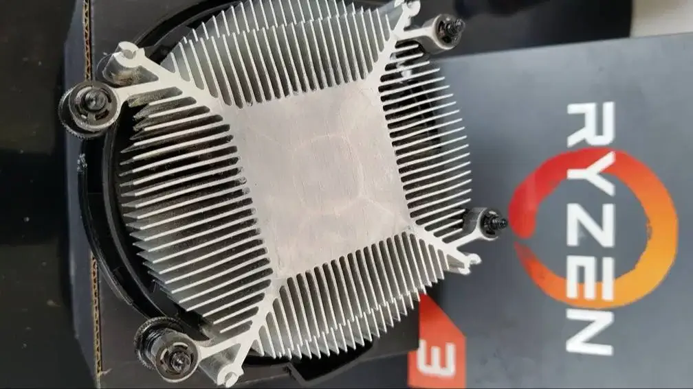 PROSESOR AMD RYZEN 3 FULL SET - Image 3 of 10