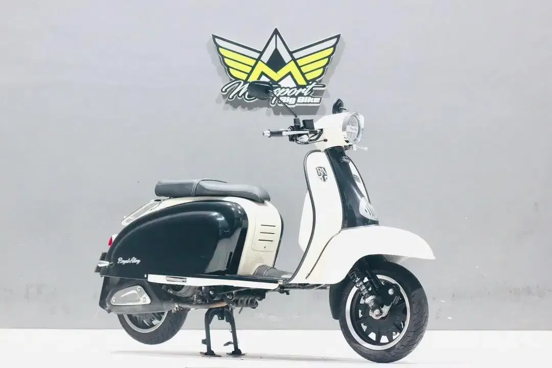 Scooter Royal Alloy Tigara Grandle 150 ABS, Xmax, Forza, Primavera - Image 1 of 4