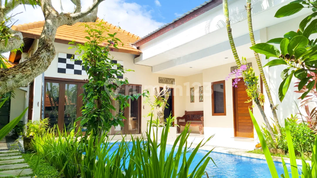 Villa 3 Kamar di Parerenan Sewa Tahuna - Image 3 of 4