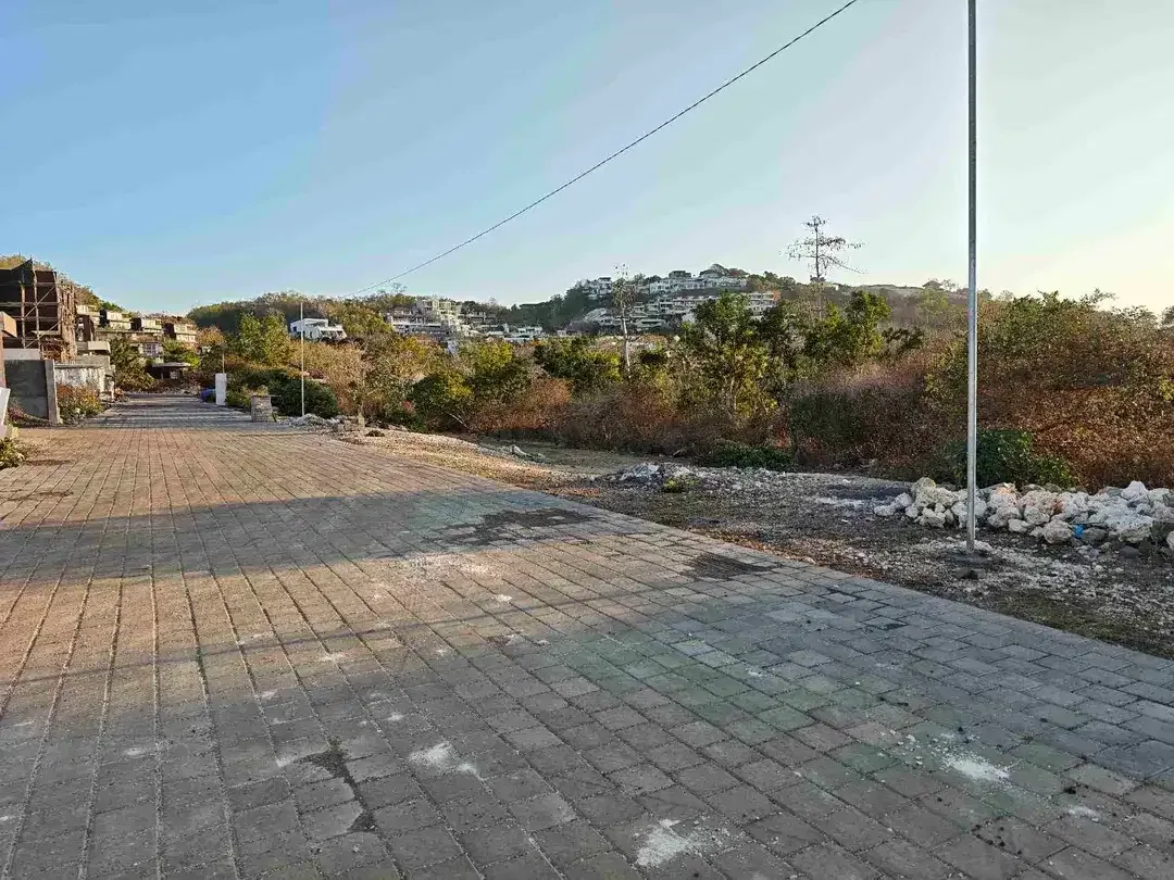 Tanah Exclusive area Pantai Cemongkak Pecatu - Image 5 of 10