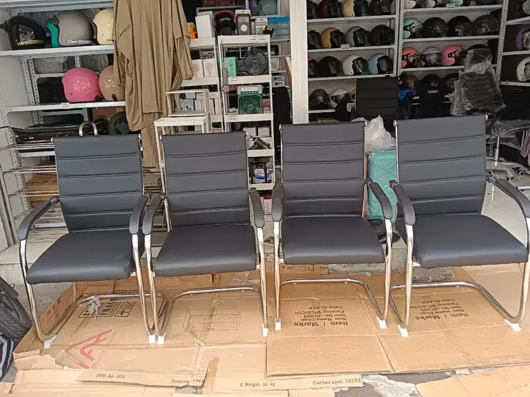 450rb BARU-Kursi Hadap Kantor/Kerja/Belajar Terbaru Bahan Busa Kulit - Image 6 of 8
