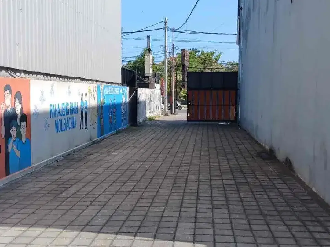 Di sewakan gudang jalan utama Teuku Umar barat truk tronton bisa masuk. - Image 2 of 6