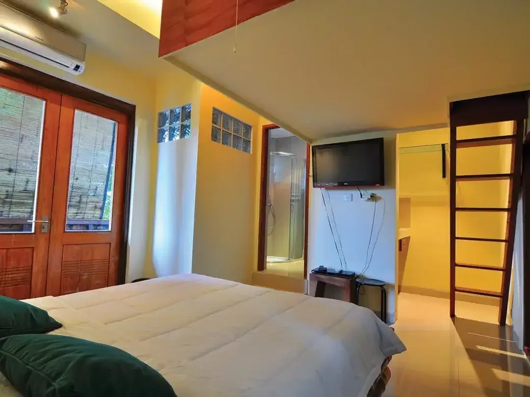 LONG TERM LEASEHOLD APARTMENT JL. PRATAMA 1 MENIT DARI PANTAI TANJUNG BENOA BALI - Image 4 of 10