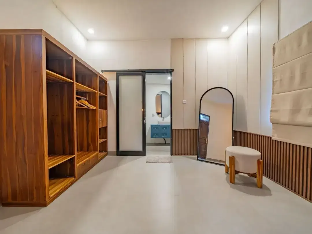 Di Sewakan Villa 3 Bedroom Modern Minimalist - Lokasi Jl. Kerobokan, Kerobokan, Bali - Image 7 of 10