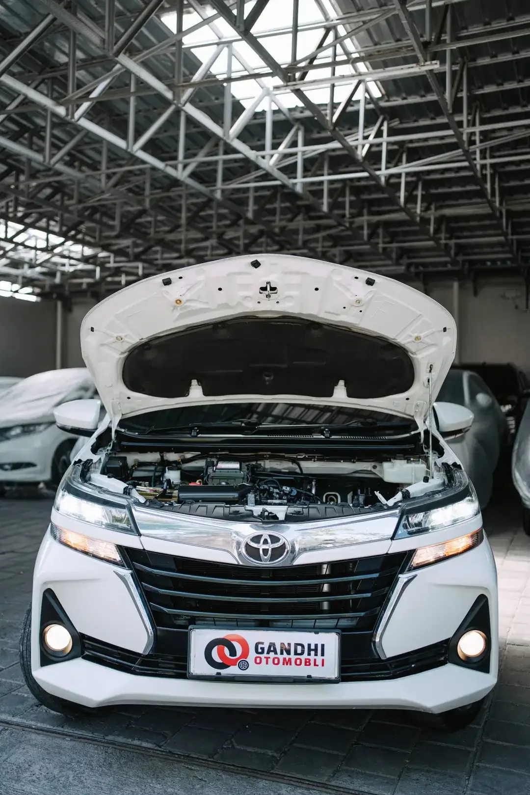 TOYOTA AVANZA G 1.3 AT 2020 MATIC - Image 4 of 10