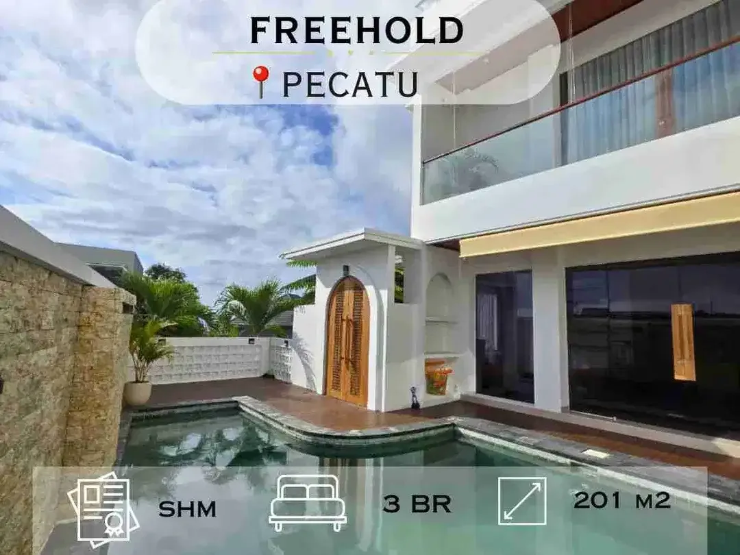 Luxurious 3-Storey Villa with Ocean & Sunset Views – Pecatu Indah Resort, Bali - Image 1 of 10