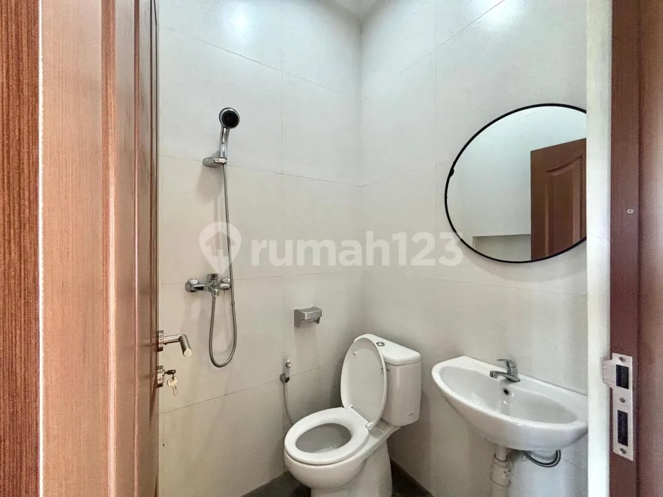 For Rent House Semi Villa In Widjaja Residence - Image 4 of 4