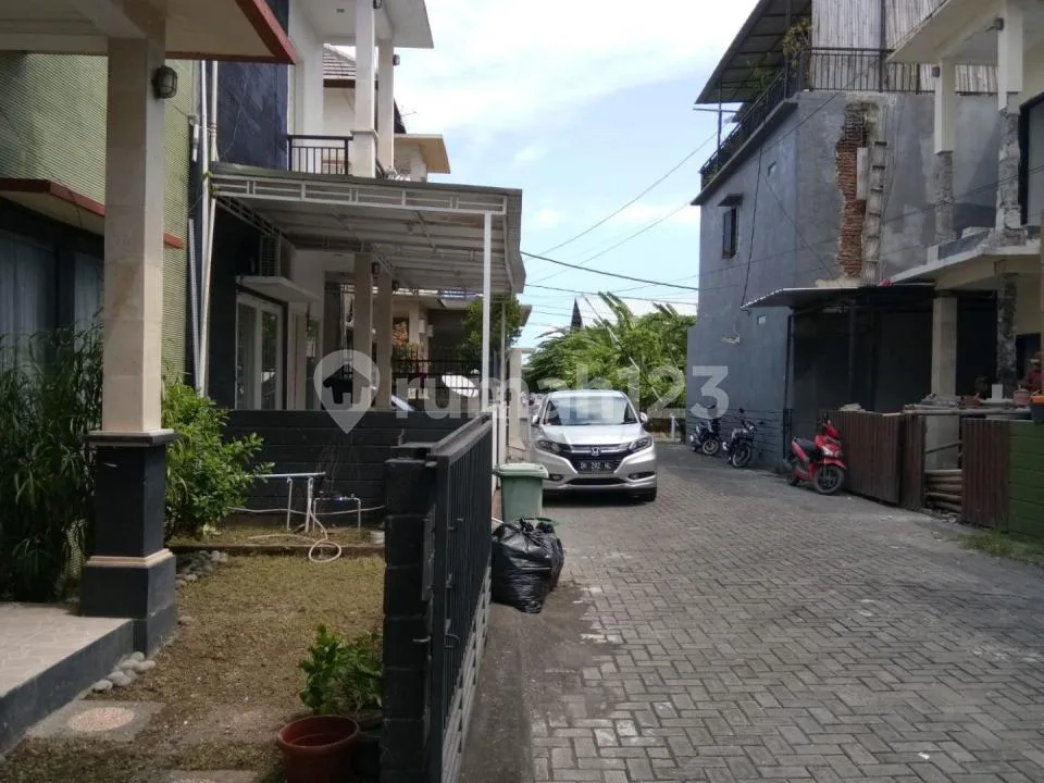 Rumah Modern 3 Bedroom Siap Huni di Kawasan Premium Renon Panjer - Image 4 of 4