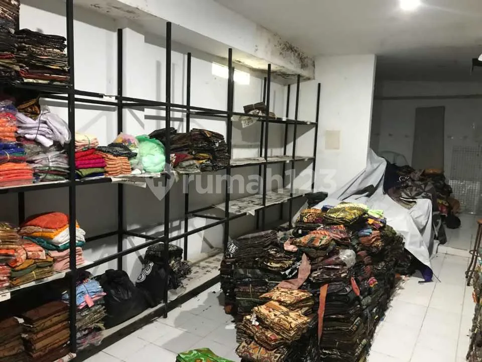 Hot List Di Jual Ruko Lokasi Jalan Utama Tukad Yeh Aya Renon Denpasar Selatan - Image 1 of 4