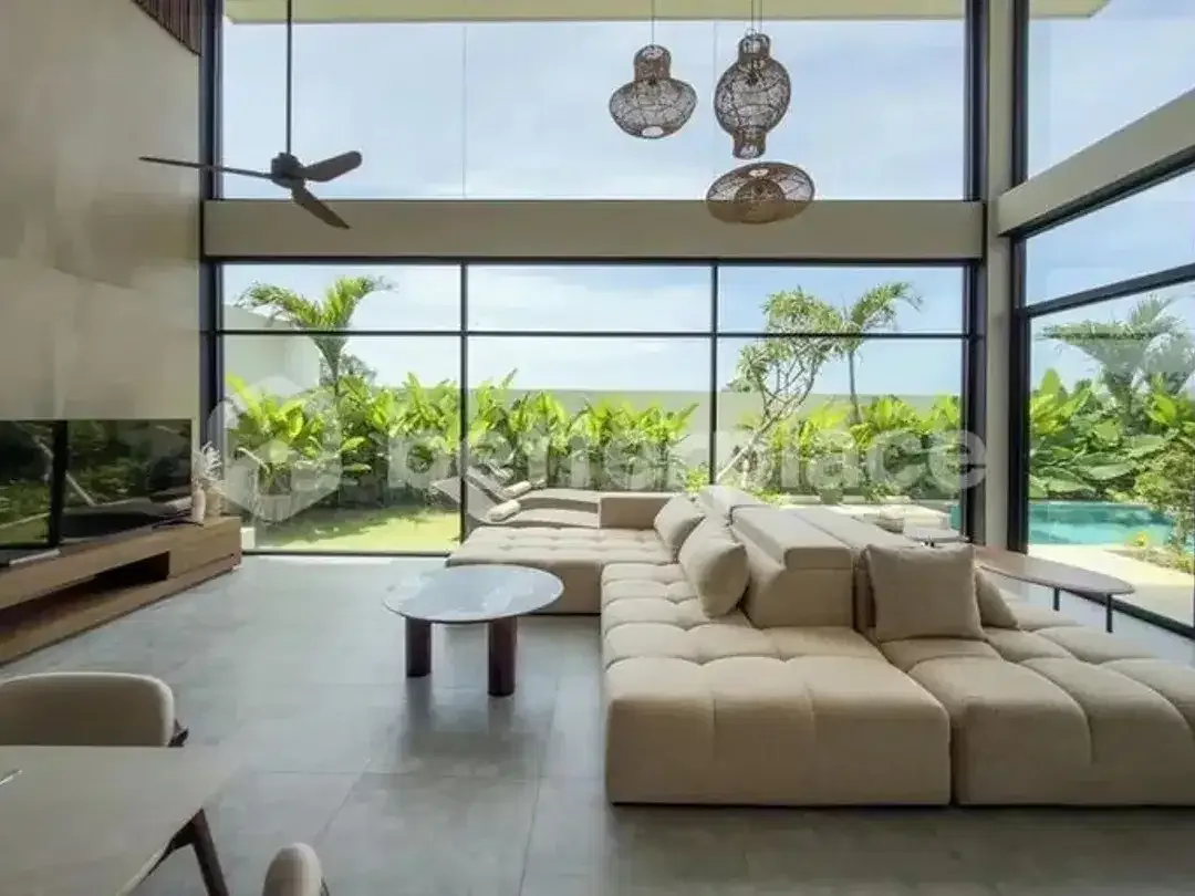 Premium Canggu 4-Bed Villa with Private Pool, Rooftop Oasis, and Uninterrupted Rice Field and Ocean Views in a Highly Sought-After Location - Image 4 of 10