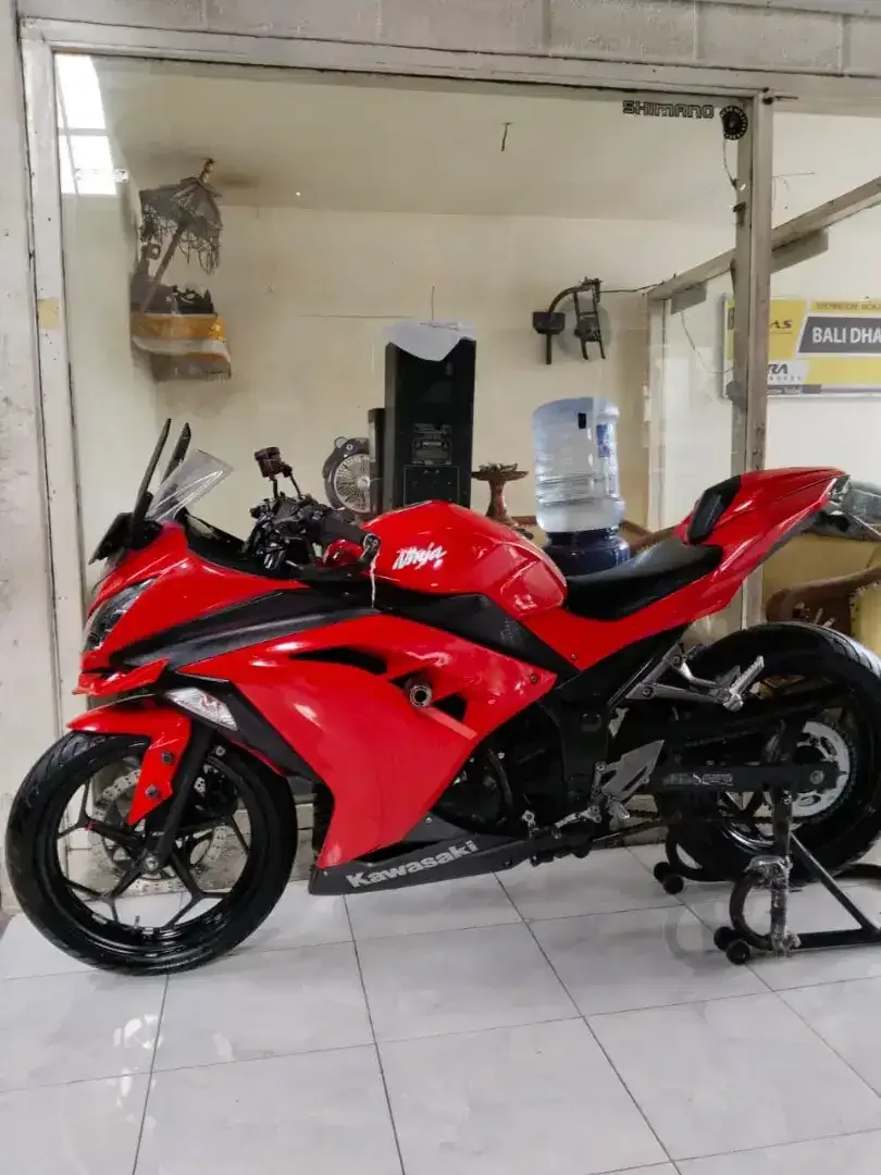 KAWASAKI NINJA 250 TAHUN 2015 PAJAK OFF 1X SURAT LENGKAP - Image 4 of 9