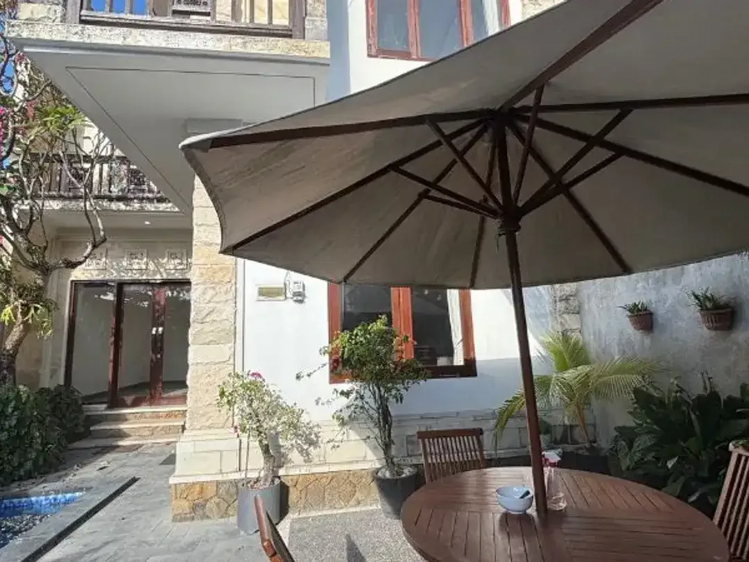 VILLA STRATEGIS SEKUTA SANUR DENPASAR - Image 2 of 10