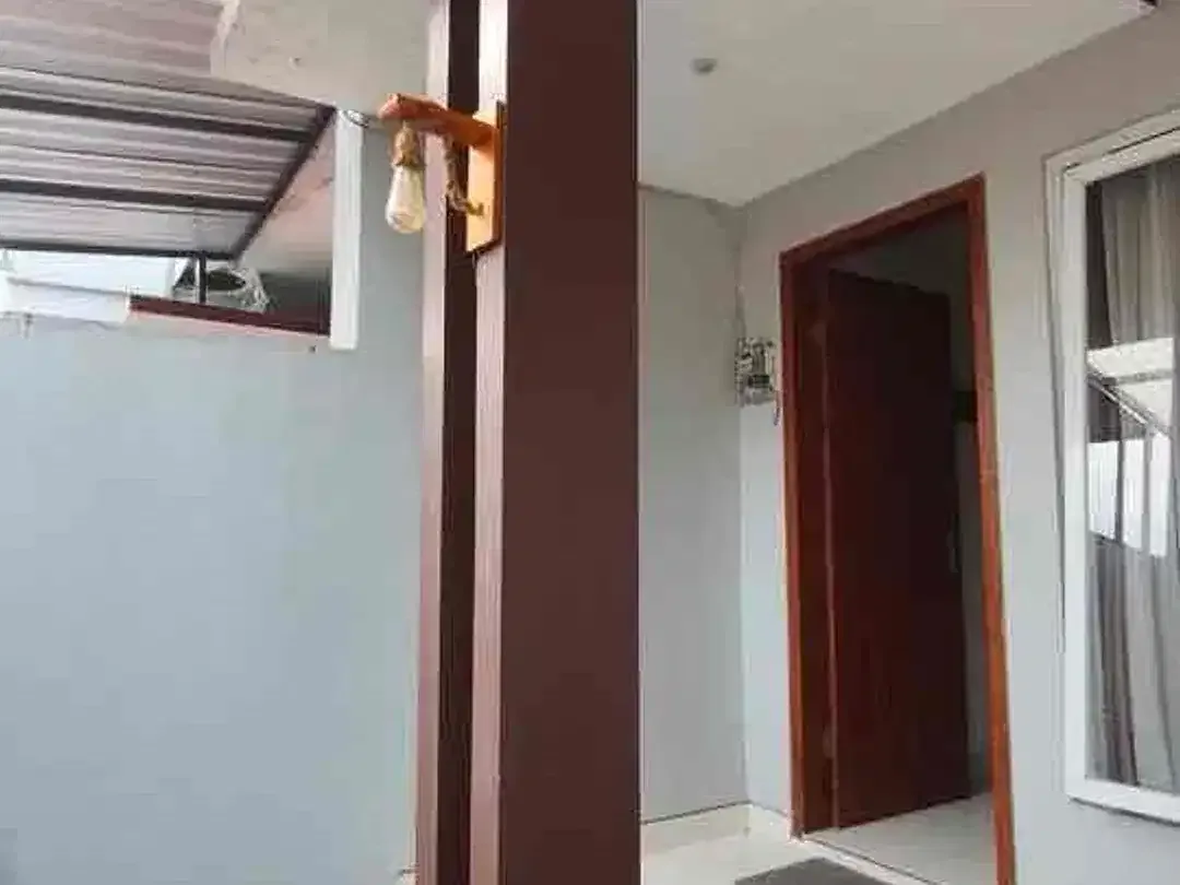 Dijual rumah minimalis 2lantai furnished siap huni lokasi panjer Denpasar - Image 10 of 10