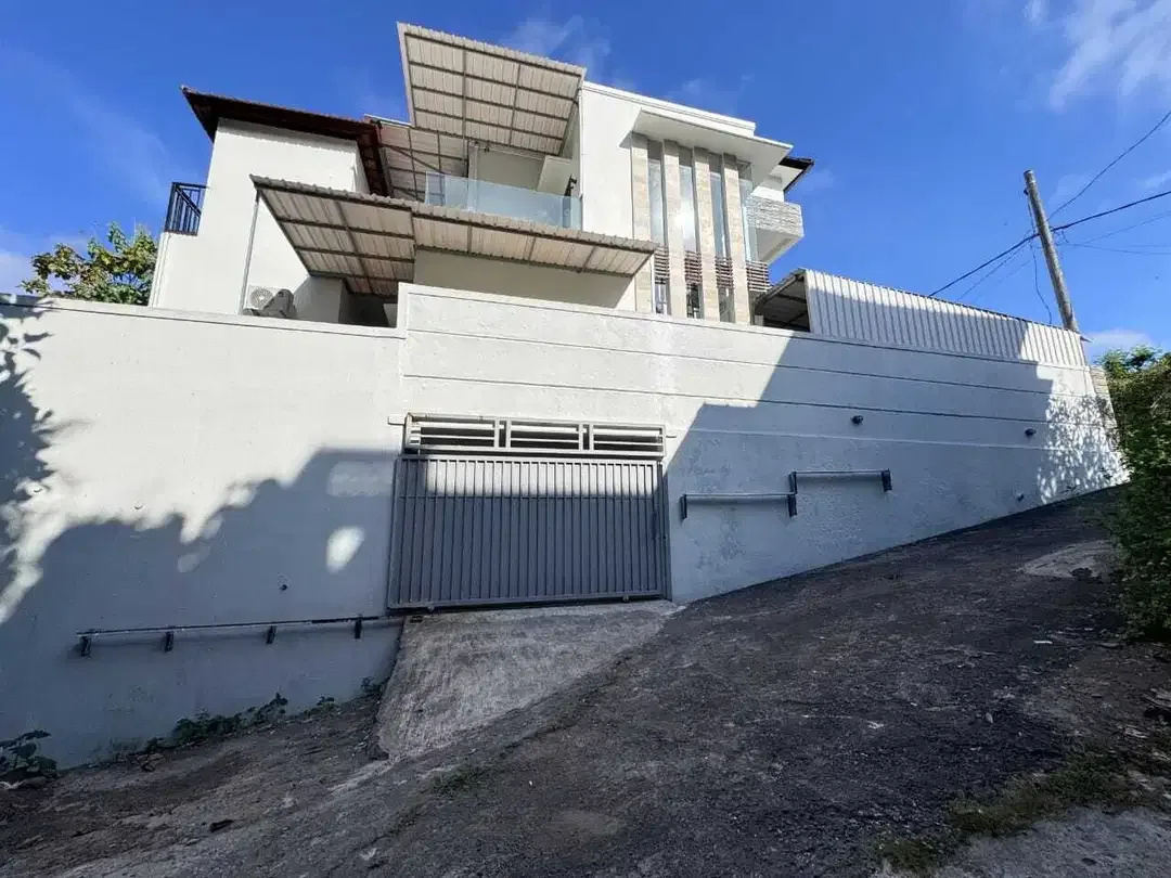 DIJUAL VILLA DI UNGASAN KUTA SELATAN - Image 2 of 10