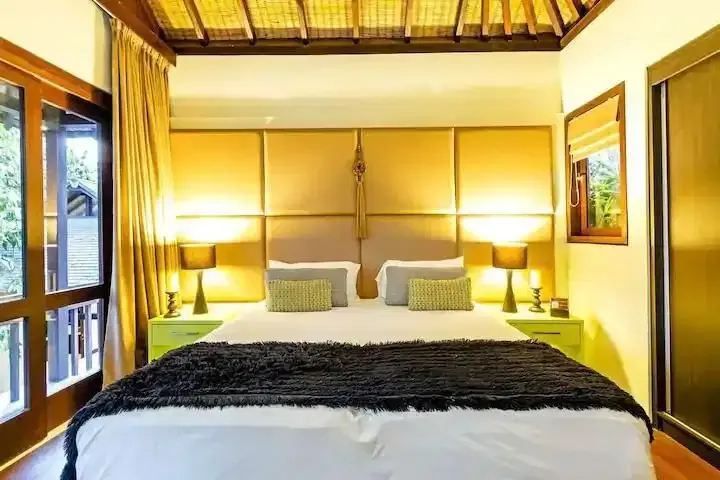 Dijual villa lantai 2 seminyak bali - Image 10 of 10