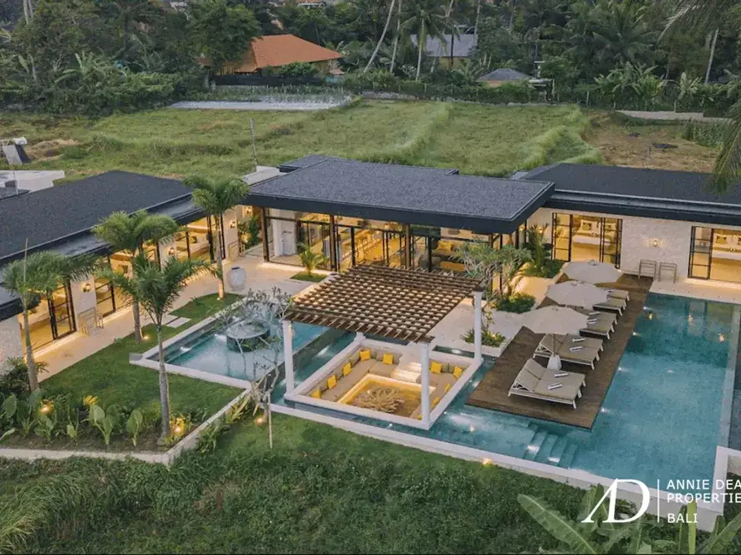 LEASEHOLD | BRAND-NEW 6-BEDROOM VILLA WITH RICE PADDY FIELD VIEWS IN UBUD - Image 2 of 10