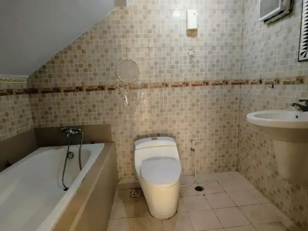 Amr-026.Wsk-M  Exclusive 3-Bedroom Private Villa For Monthly Rent In Jimbaran | Bali Arum Residence - Image 10 of 10