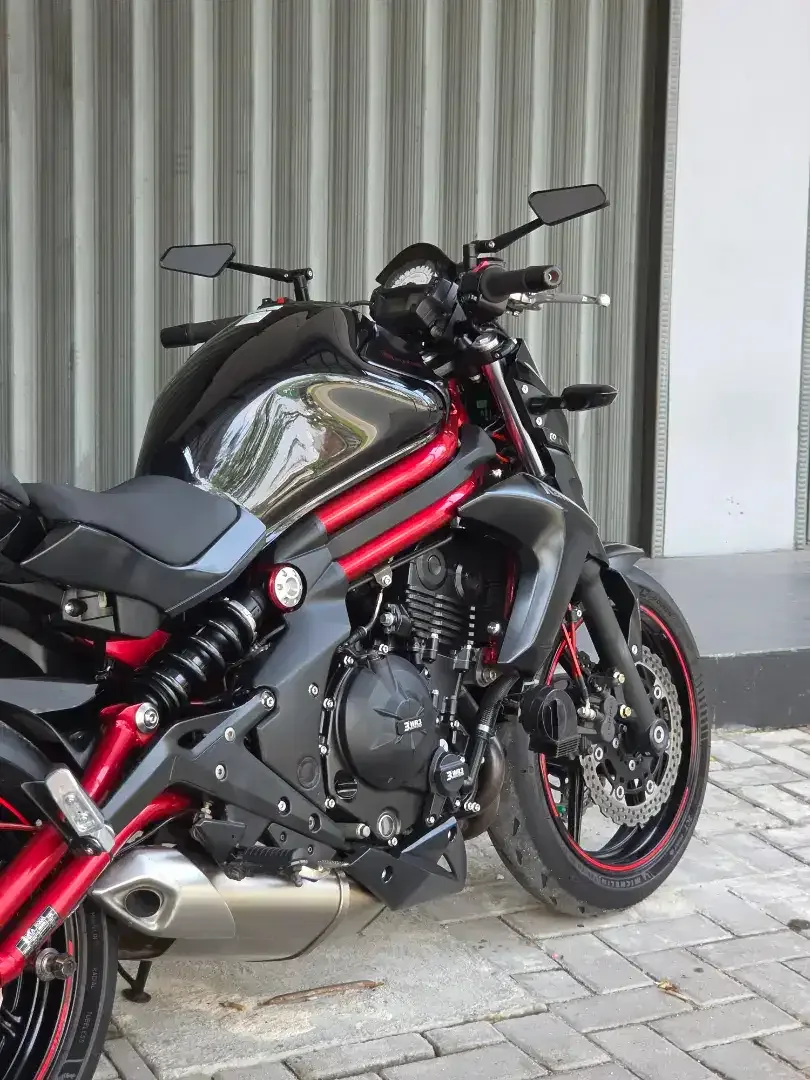 Moge Naked Kawasaki ER6N/ER6 ABS th 2015 Red Chasis Like New Siap Gas - Image 2 of 10