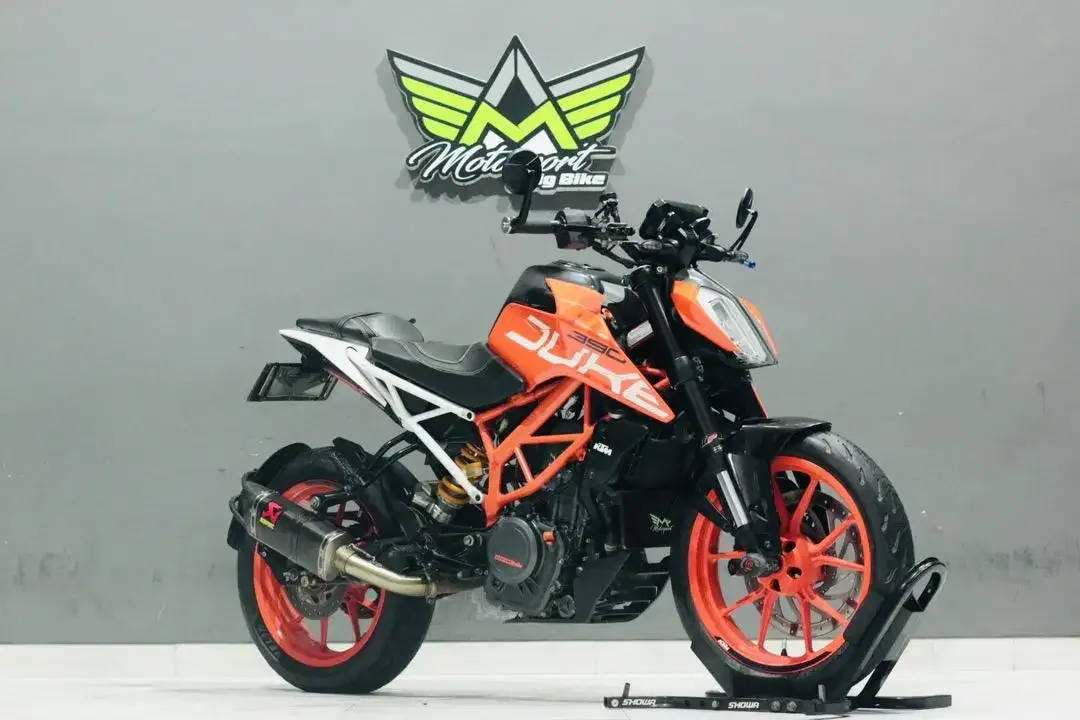 KTM Duke 390 ABS mulus mesin sehat unit siap pakai aja bro - Image 4 of 4