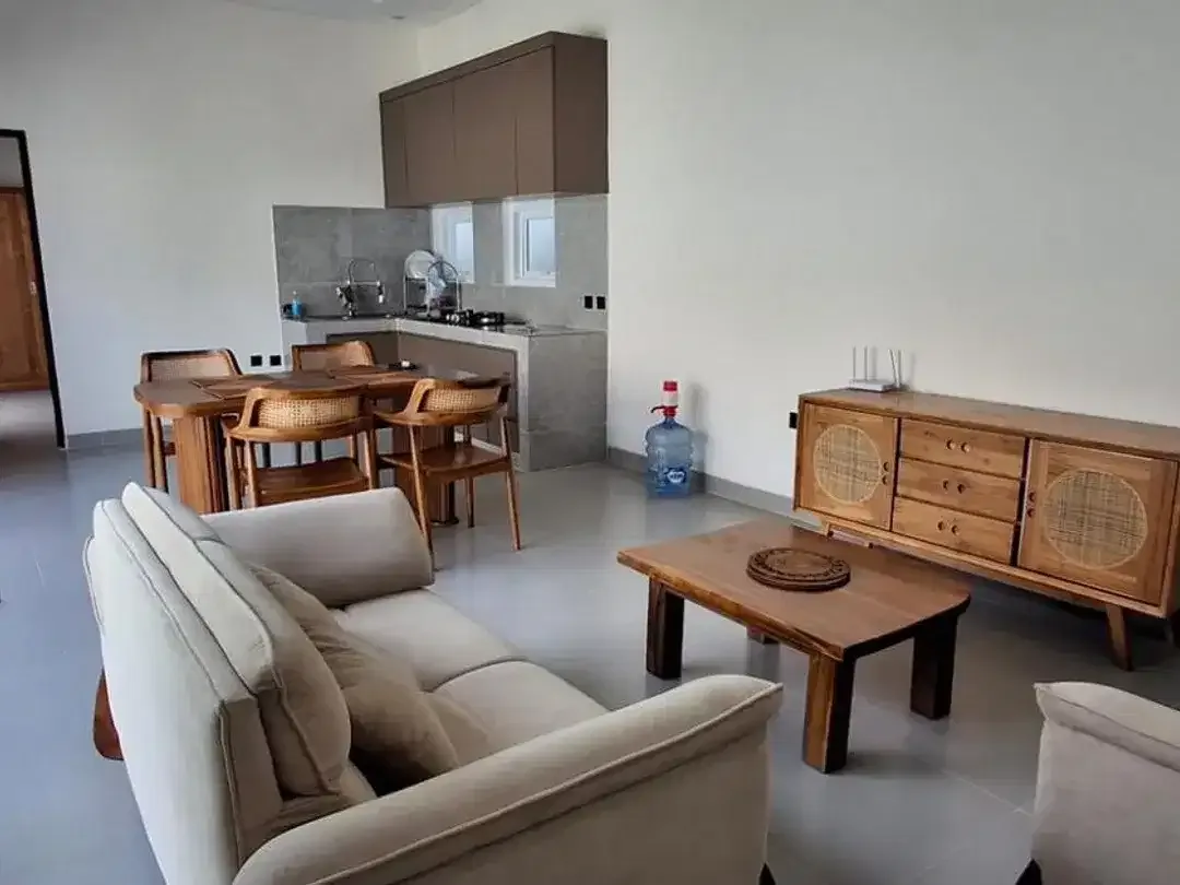 Villa Nyaman Fully Furnished 3 Kamar Tidur Disewakan di Sanur Kaja - Image 4 of 8