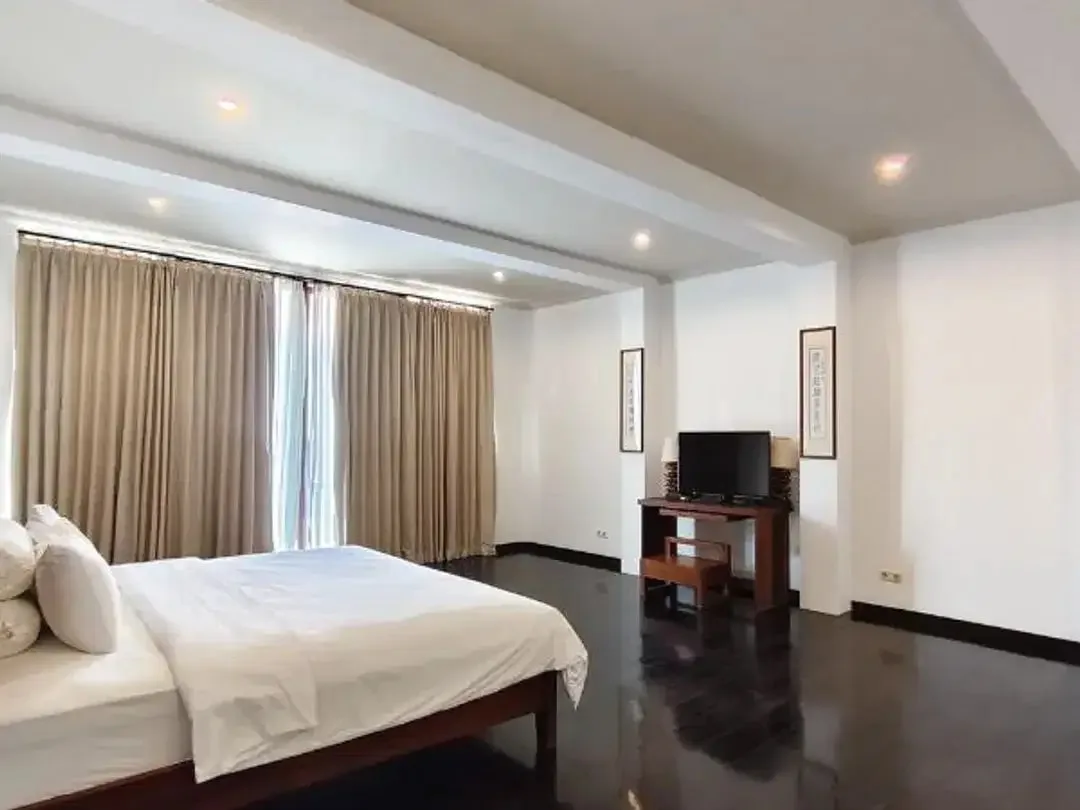 VILLA MODERN TROPIS DI SUDAMALA SANUR DENPASAR - Image 10 of 10