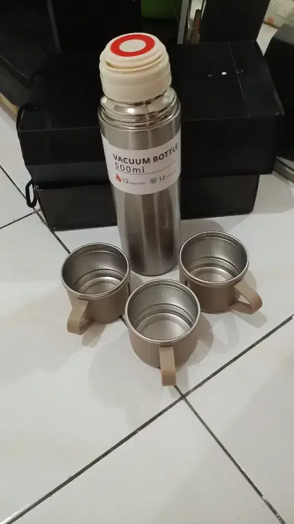 60rb SEPAKET Termos Sultan Vacuum Flask 500ml Free 3cangkir Than 12jam - Image 4 of 4