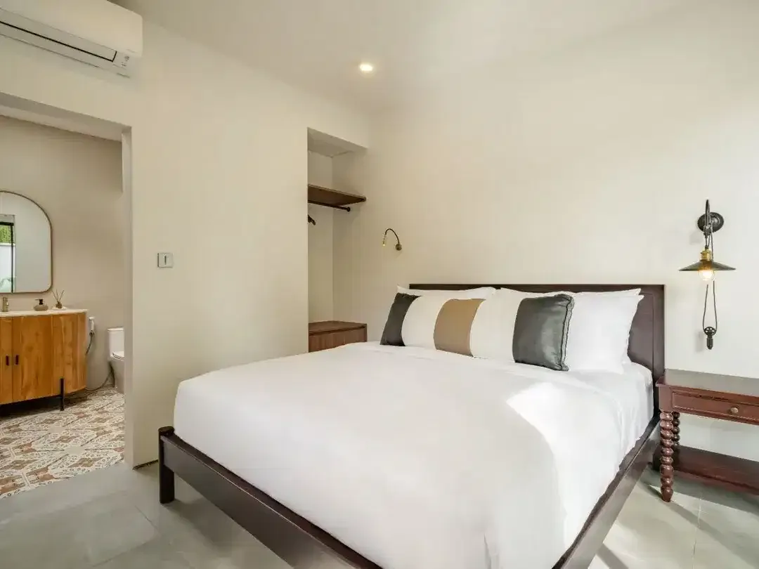 FOR LEASEHOLD | MODERN MINIMALIST VILLA – STRATEGIC LOCATION IN KEROBOKAN - Image 7 of 10
