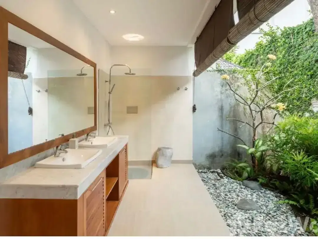 3 Bedroom Villa for sale in Petitenget, Bali - Image 9 of 10
