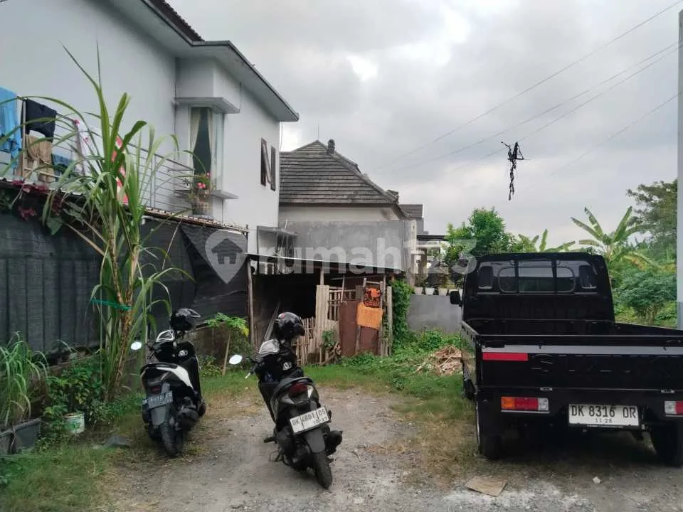Rumah 2 Lantai Area Strategis Harga Terjangkau Kebo Iwa - Image 3 of 4