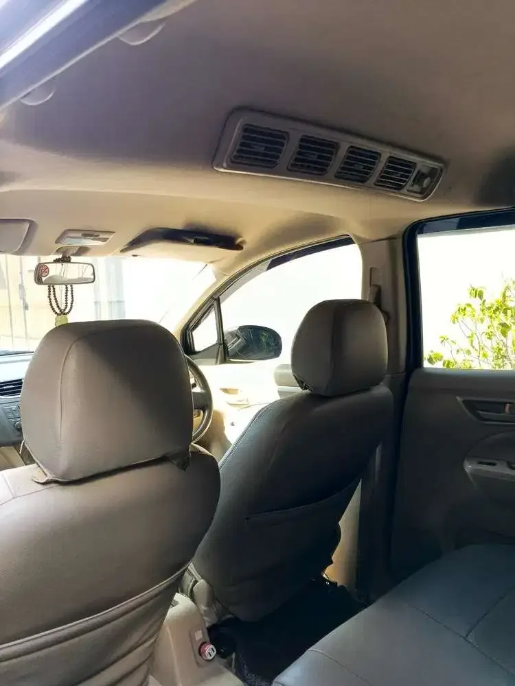 Suzuki Ertiga 2017 Bensin - Image 5 of 8