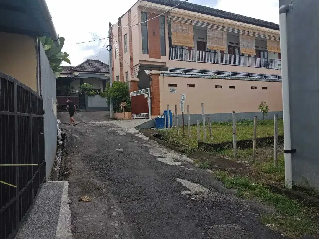 Dijual Tanah di Perum Puri Dharmawangsa, Tibubeneng,Kuta Uatara. - Image 2 of 6